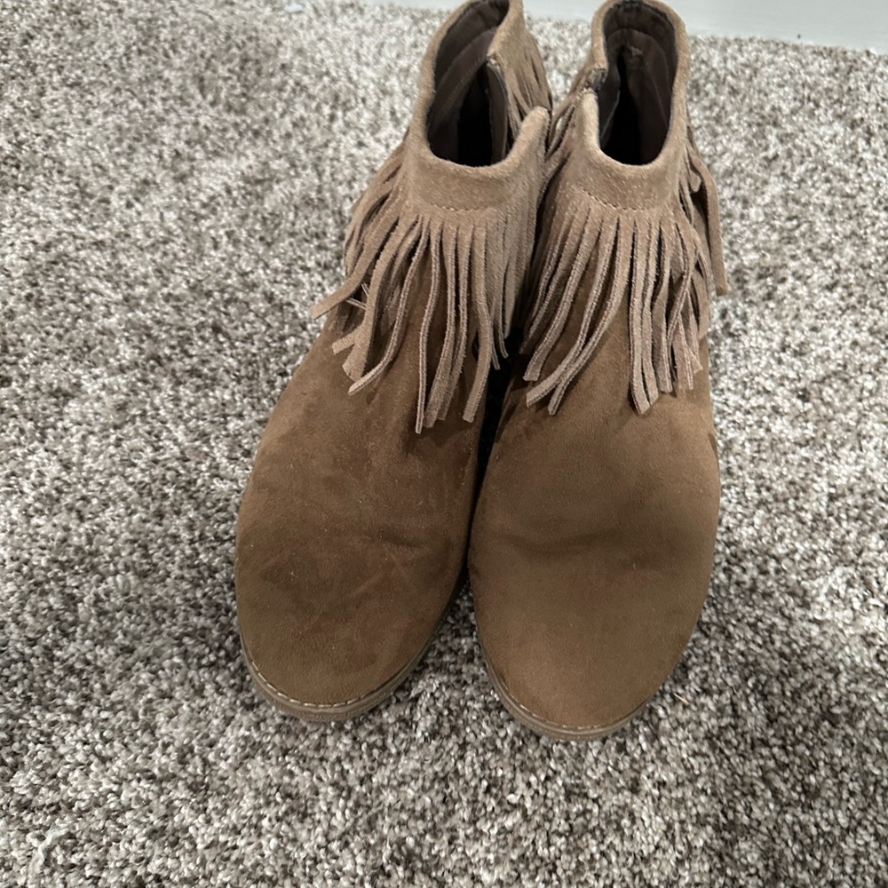 Women’s booties